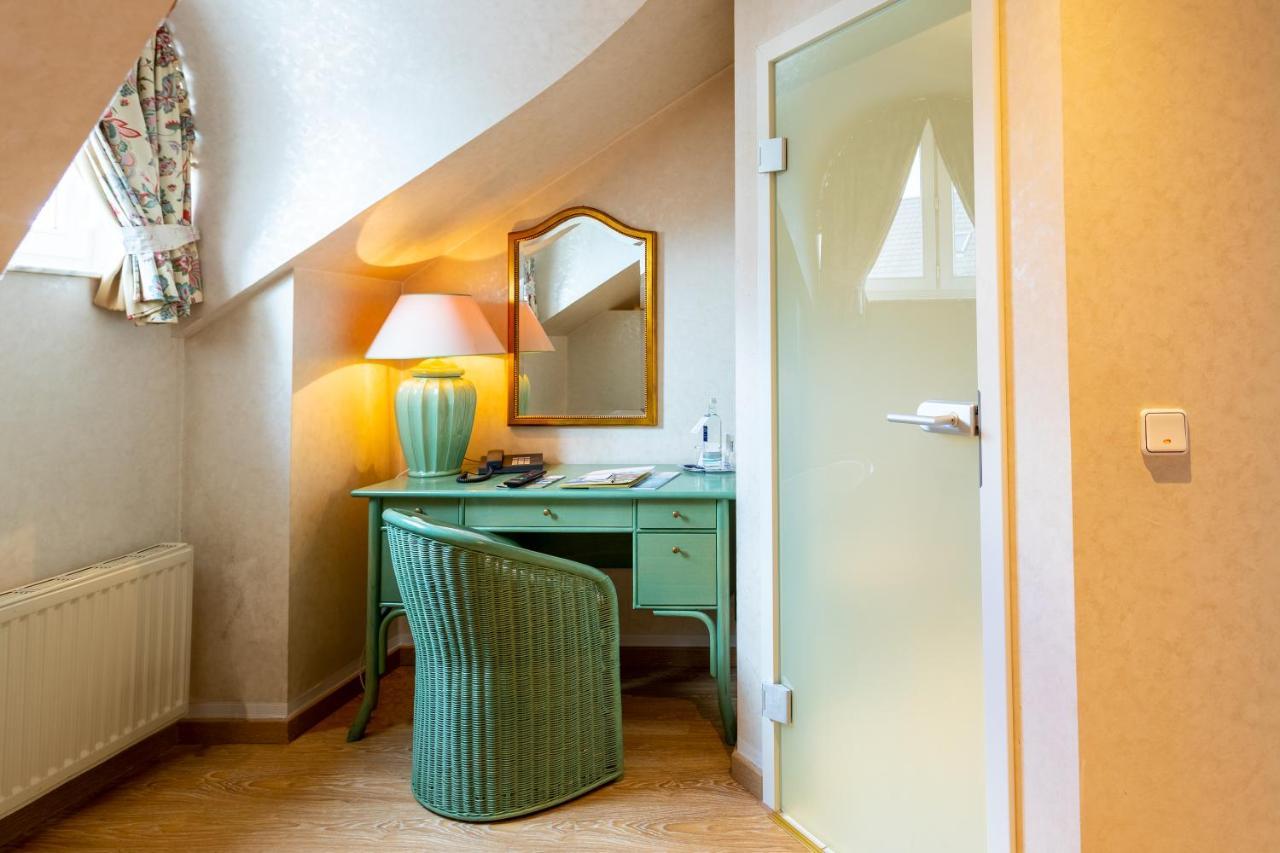 Hotel Am Muehlenteich Schwelm Eksteriør billede