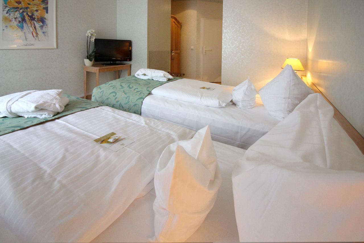 Hotel Am Muehlenteich Schwelm Eksteriør billede